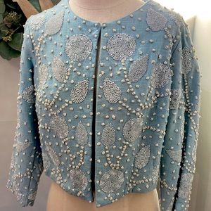 Gorgeous  jacket Jacki O. Style, beautiful blue color size XS. Cropped